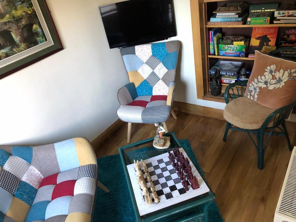 Woodview House Bed And Breakfast 科克 外观 照片